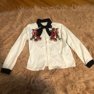 Black white rose shirt